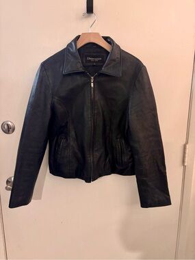 Vintage Genuine Black Leather Zip-Front Women's Jacket